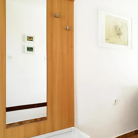 Apartment Zec Brzac